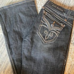Never worn Gwen Rock Revival Bootcut Jeans
